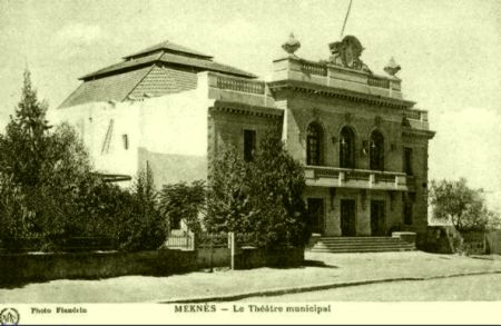 Le theatre municipal a Meknes