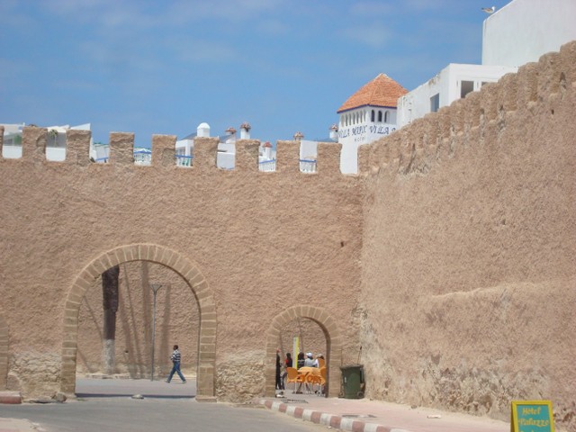 murailles,portes et villa maroc [640x480].JPG
